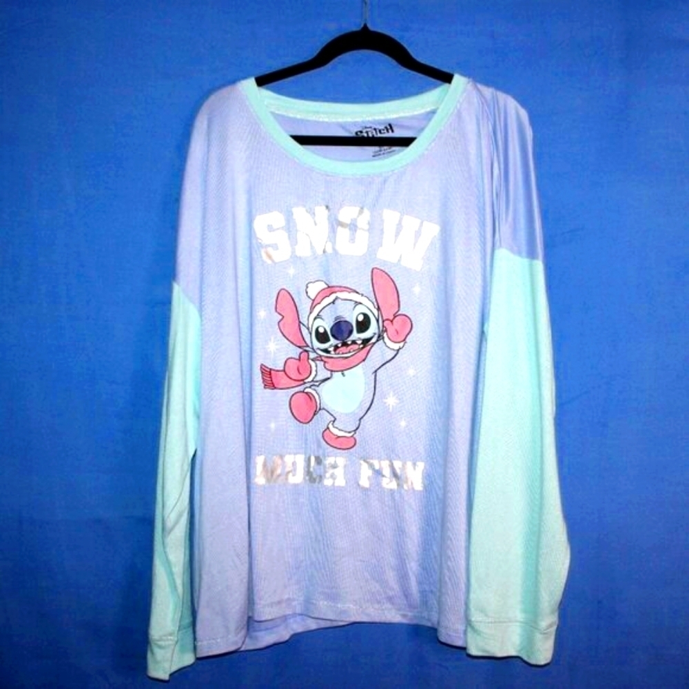 Disney Stitch "Snow Much Fun" Graphic Sleep Top Blue 3X